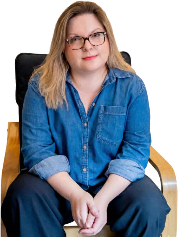 Jayne sitting in a chair Jayne sitting in a chair